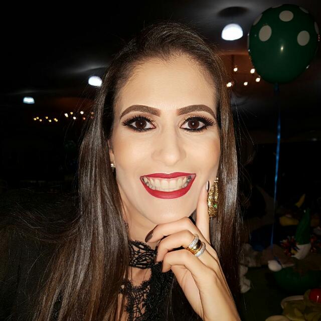 Juliana Ferreira